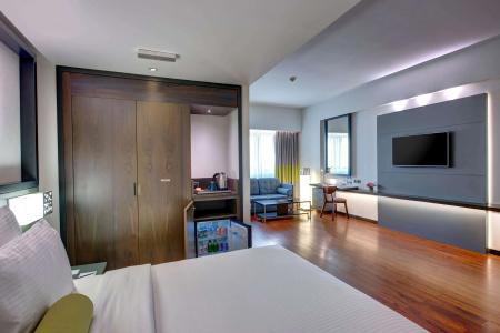 Howard Johnson Plaza by Wyndham Dubai Deira - 5