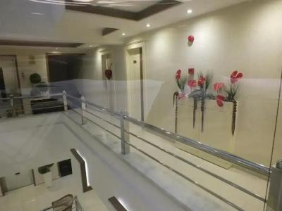 Izgi Turhan - 1