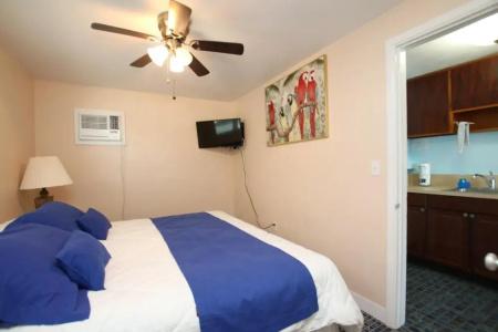 Sunset Cove Beach - 100