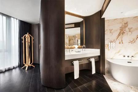 The Westminster London, Curio Collection by Hilton - 87