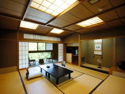 Momoyama - 1