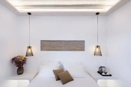Zefi & Suites - 139