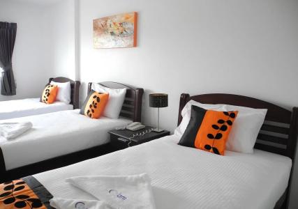 Phet Cha-am Plaza and Resort - 3