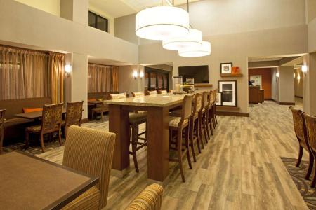 Hampton Inn & Suites Minneapolis St. Paul Airport - Mall of America - 22