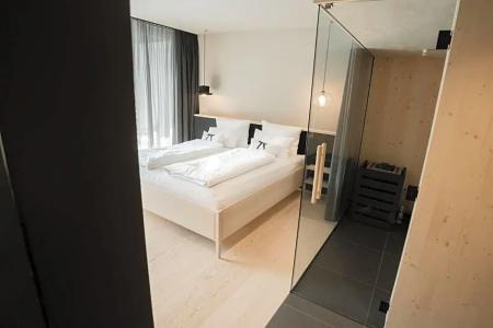 Amrai Suites - 95
