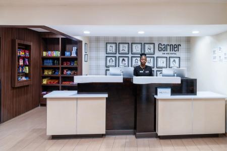 Fairfield Inn West - 1