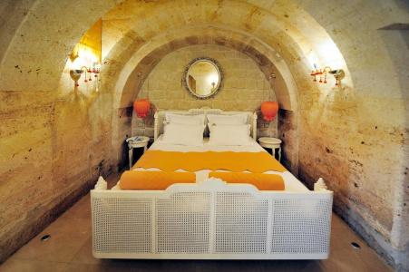 Anatelein Boutique Cave - 11