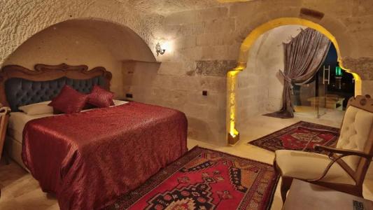 Phocas Cave Suites - 80