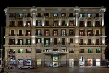 Unahotels Napoli - 0