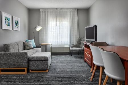 TownePlace Suites by Marriott South - 36
