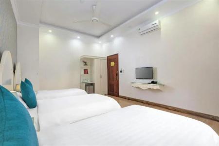 Phoenix Ha Long - 16