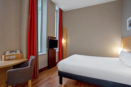 ibis Belfast Queens Quarter - 23