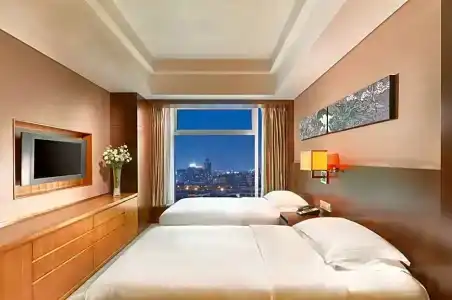 DoubleTree by Hilton Beijing - 52