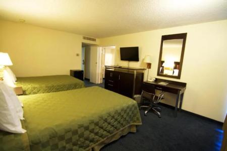 Royal Plaza Inn - 31