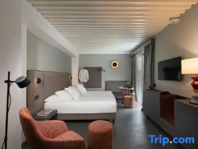 Vis Urban Suites & Spa - 61