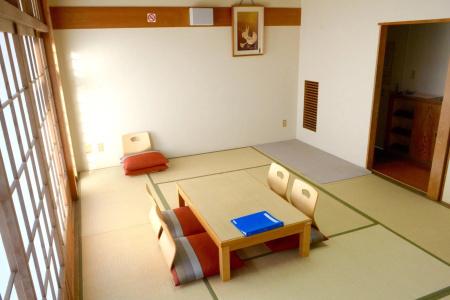 Tokyo Central Youth Hostel - 51