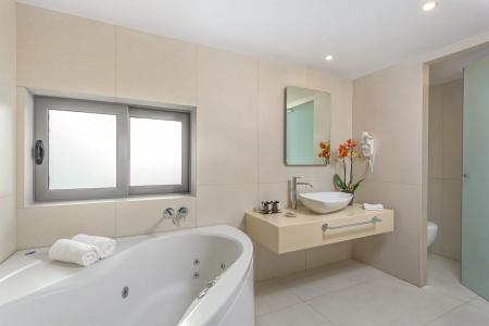 The Ixian Grand & All Suites - Adults Only - 10