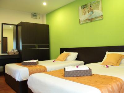 Khaosan Park Resort - 1