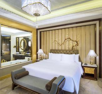 Wanda Reign Wuhan - 29