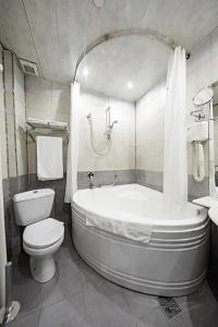 Relax Comfort Suites - 21