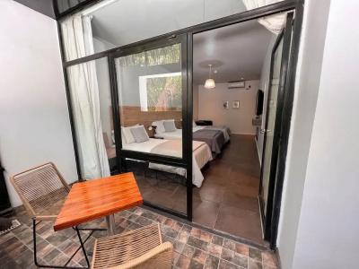 5411 Soho - 129