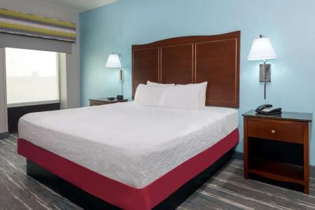 Hampton Inn & Suites/University Area - 70