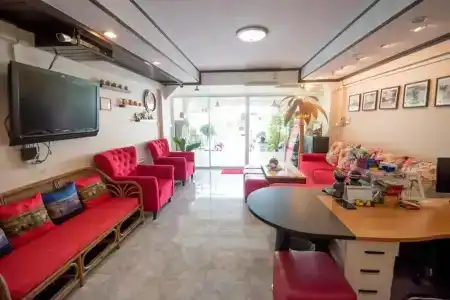 Hop Inn Hua Hin - 13