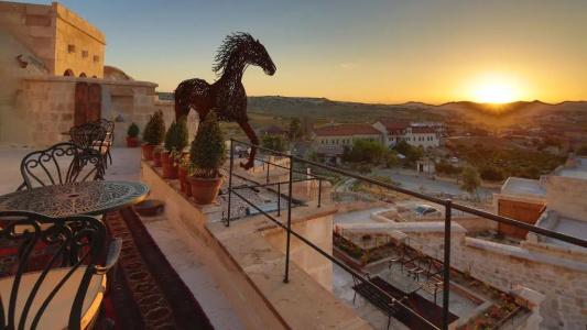 Phocas Cave Suites - 78