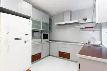 Central Park Residence - 129