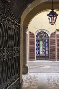 Palazzo Albricci Peregrini - 0