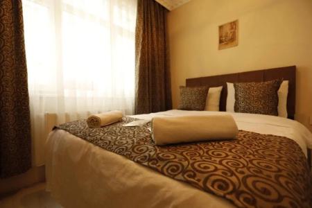 Nezahat Sultan Apart - 105