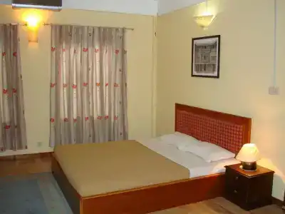 Royal Astoria - 34