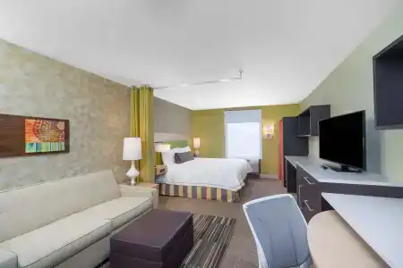 Home2 Suites By Hilton - 3
