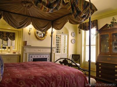 The Chanler at Cliff Walk - 23