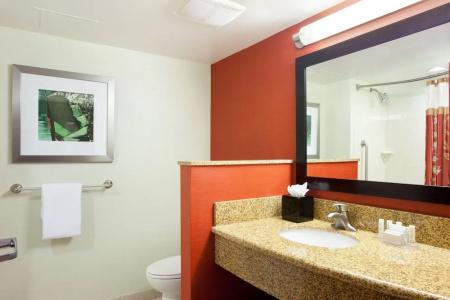 Courtyard by Marriott Miami Airport - 64