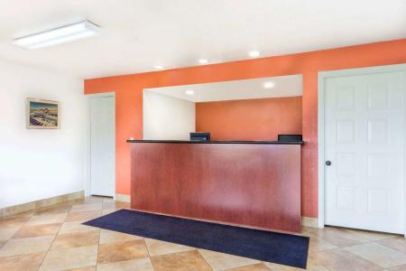 TraveSuites - 1