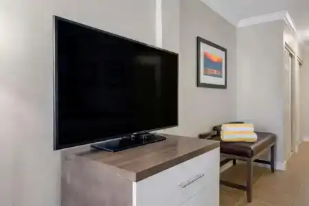 Comfort Inn & Suites Daytona Beach Oceanfront - 124