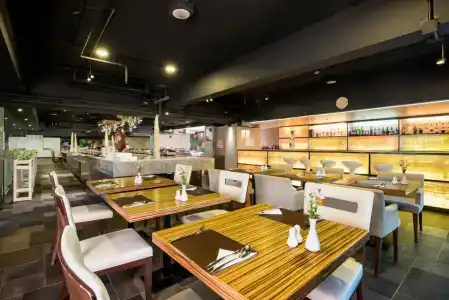 Furama Silom - 14