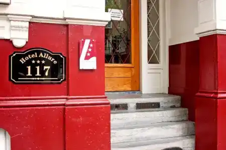 Allure - 0