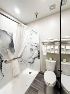 Quality Inn - Airport - 42