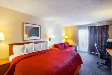 6-Lincoln, NE - Airport - 30