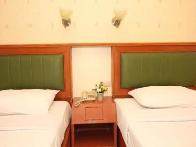 River Inn - 1