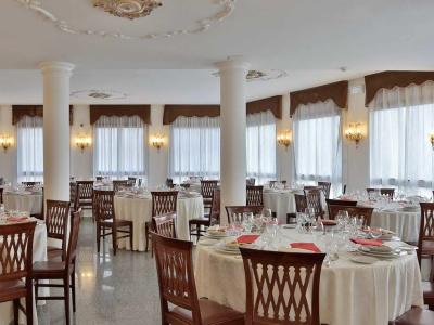 Windsor Savoia - 15