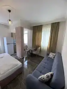 Sempati Apart - 25