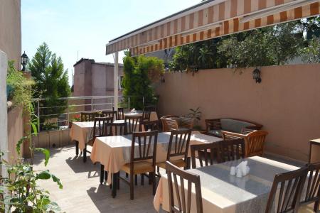 Tulip House - 21