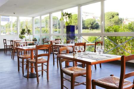 Kyriad Frejus - Centre - 26