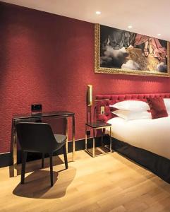 Eiffel Petit Louvre - 19