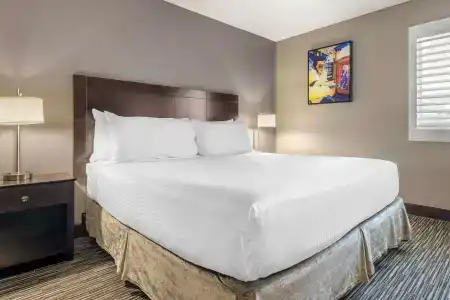 Best Western Mccarran Inn - 43