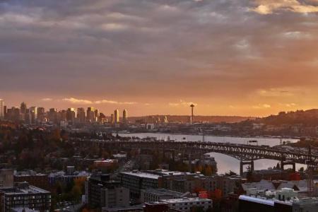 Graduate Seattle - 55