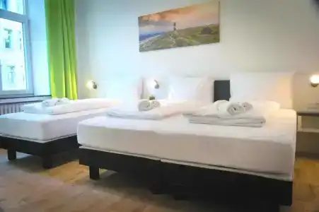 bestprice Aachen Hauptbahnhof - 22